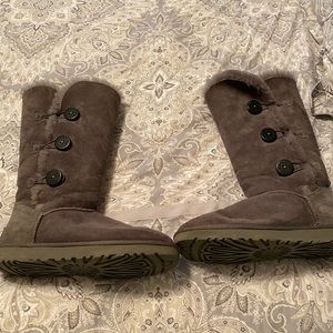 Ugg Bailey 3 Button Boots